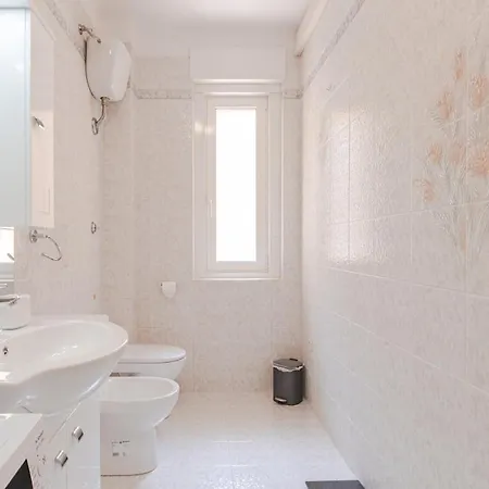 Burlo Garofalo Elegant Near Hospital *