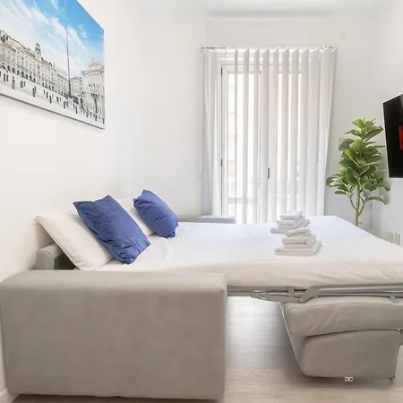 Burlo Garofalo Elegant Near Hospital Lejlighed *